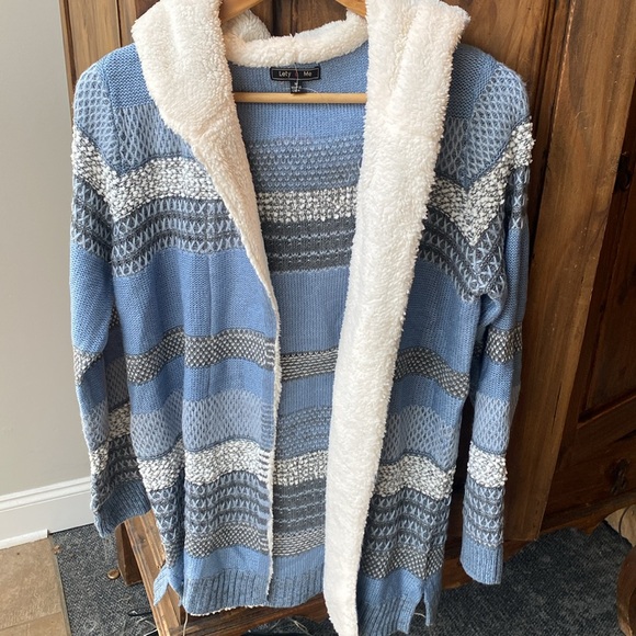 Lety & Me Helsa Stitch Fix Blue Gray Cream Sherpa hooded open front cardigan M - Picture 6 of 7